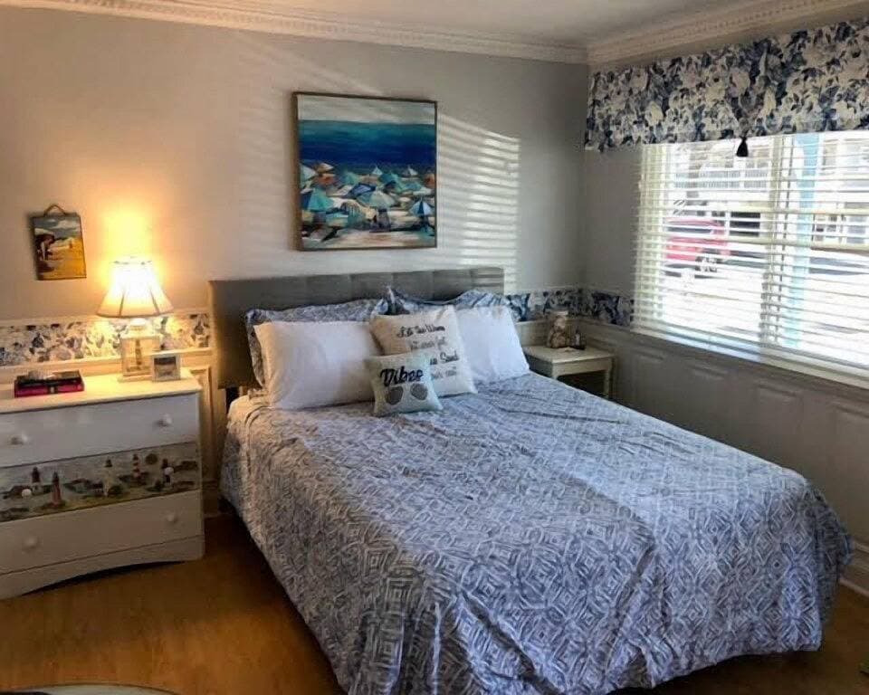 Foto 4 von 7: Steps from Wells Beach, Bellevue by the Sea is perfect for your Maine vacation