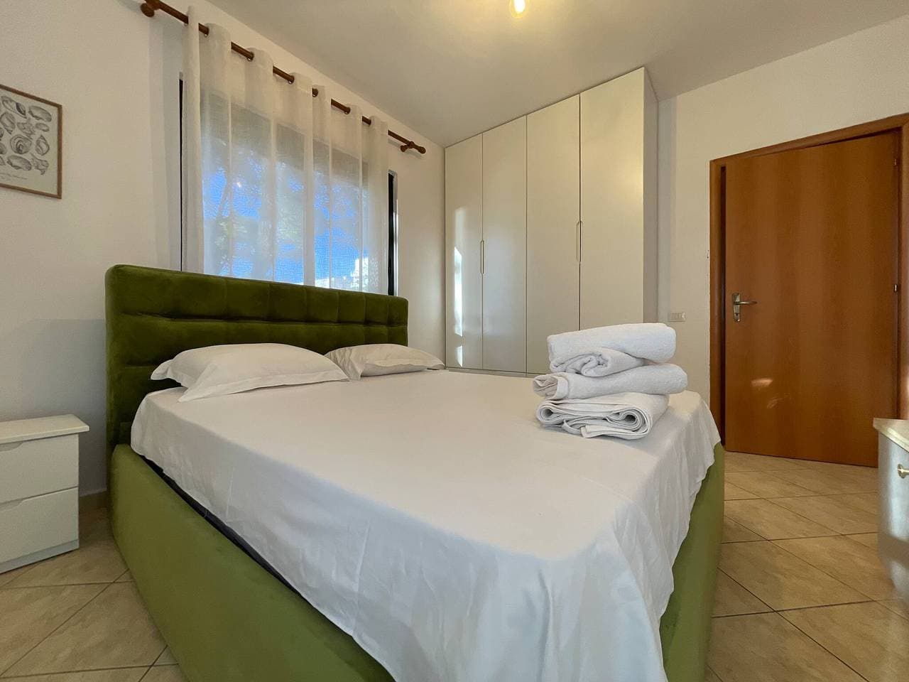 Foto 5 von 34: Exklusive 2-Zimmer-Wohnung mit Meerblick in Kavaja, Albanien