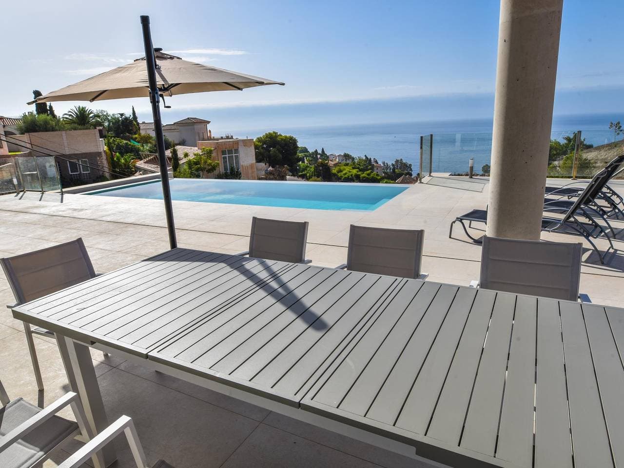 Foto 8 von 35: Villa mit Meerblick, beheiztem Pool und Jacuzzi