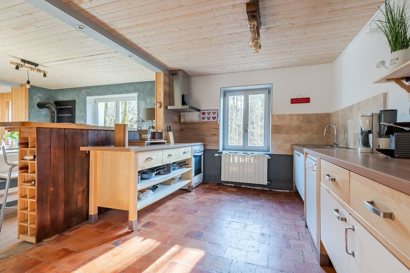 Foto 3 von 18: Ferienhaus für 14 Personen mit Terrasse