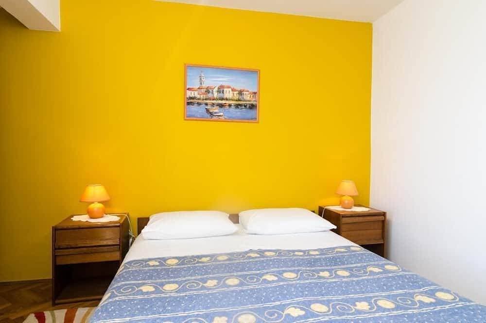 Foto 4 von 16: Guesthouse Moretic - Doppelzimmer mit Balkon und Meerblick 5