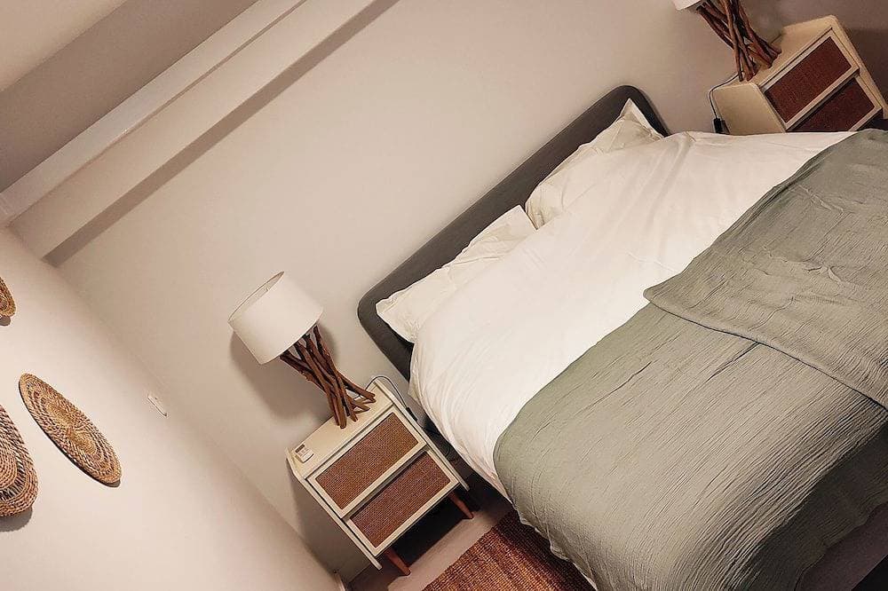 Foto 4 von 21: Sesimbra - Holiday home with sea view, 2 steps from the beach