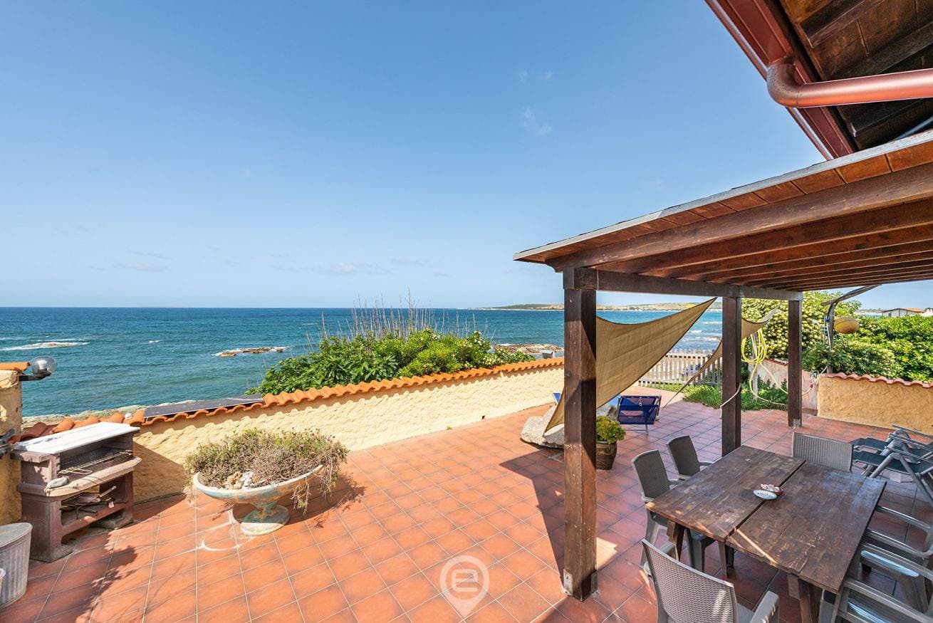 Foto 6 von 36: Ferienhaus für 6 Personen mit Balkon/Terrasse