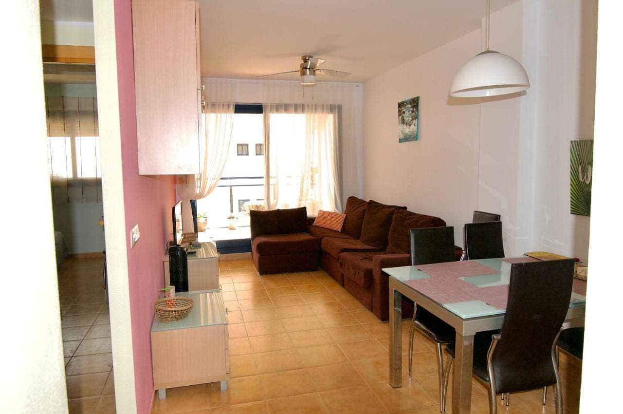 Foto 5 von 17: Three-Bedroom Apartment