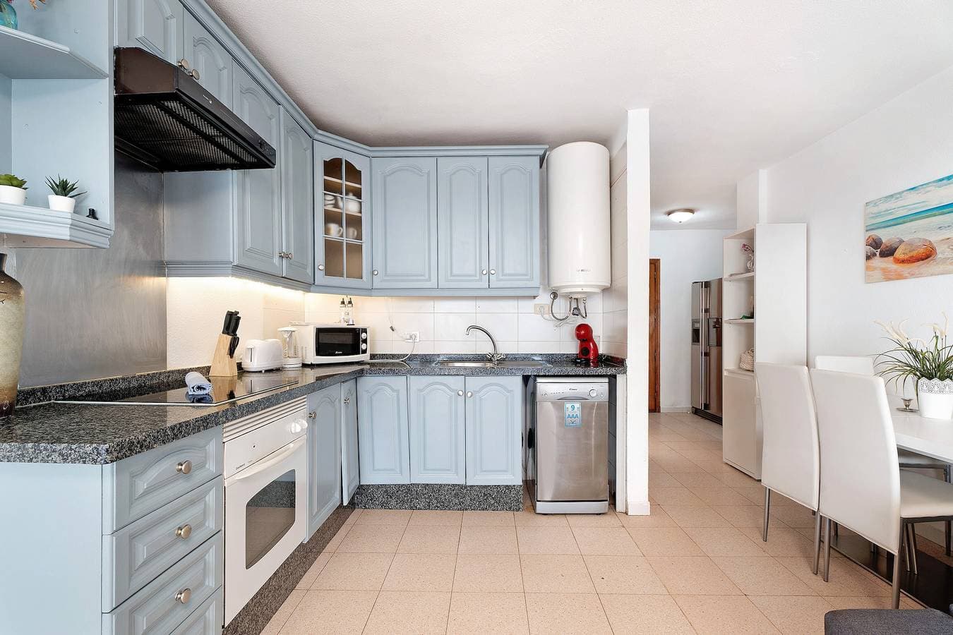 Foto 11 von 42: Ferienwohnung 'Penthause Luxe 501 Sea View Pool' mit Meerblick, privater Terrasse und WLAN