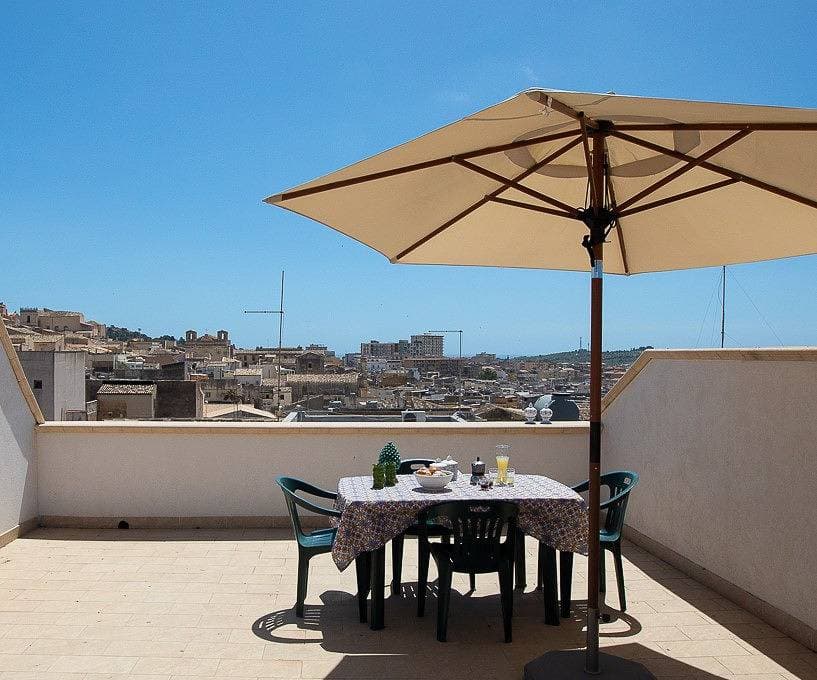 Foto 10 von 32: La Terrazza sui Tetti di Noto