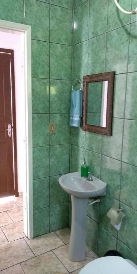 Foto 9 von 17: Double Room with Private Bathroom