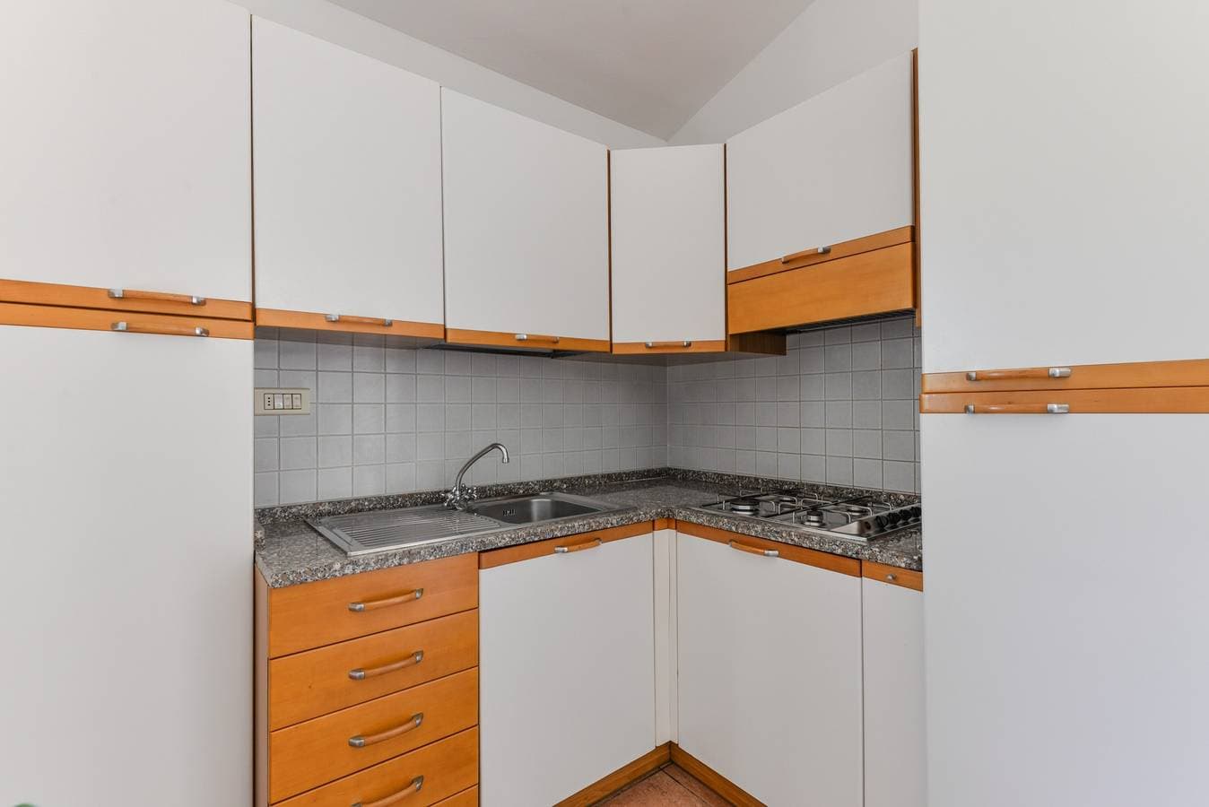 Foto 11 von 20: Ferienwohnung 'La Spiga' mit Terrasse, Gemeinschaftsgarten und WLAN