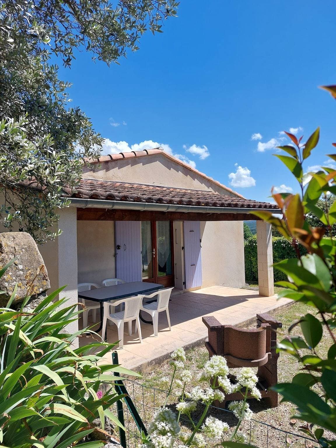 Foto 12 von 16: Gîte Le Micocoulier La Fontinelle – Ruhige Ferienhäuser in der Ardèche