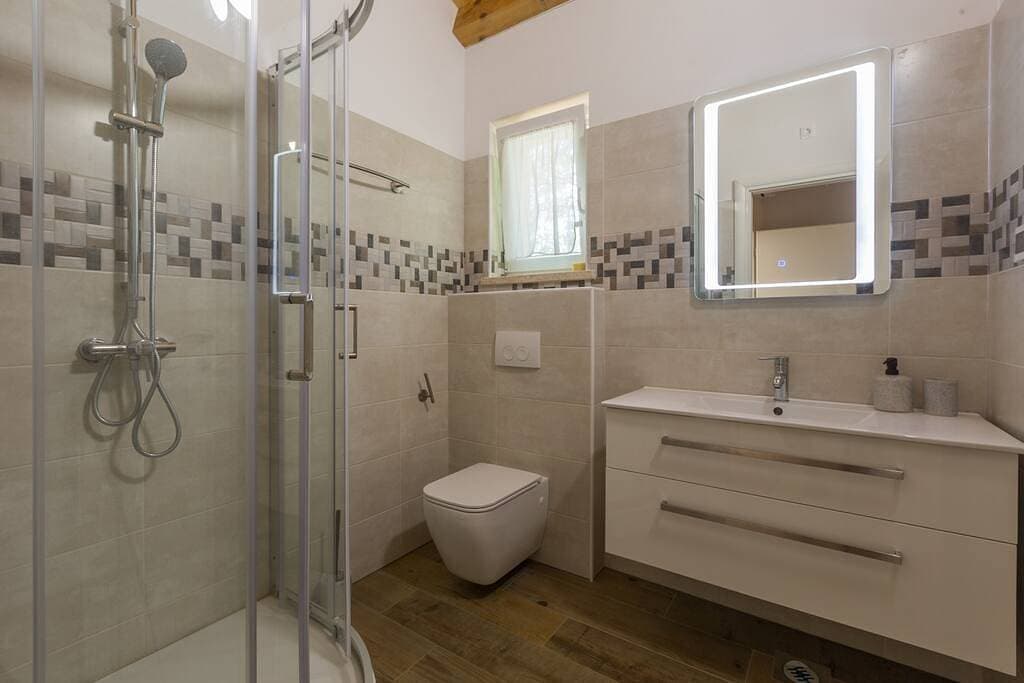 Foto 10 von 44: Villa für 6 Personen mit Garten
