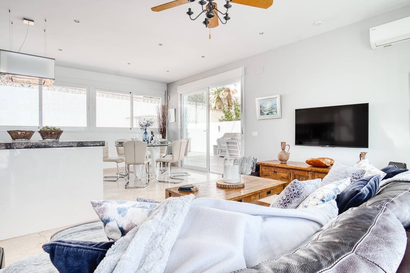 Foto 5 von 34: Ferienhaus 'Marina Luah' mit privatem Pool, WLAN und Klimaanlage
