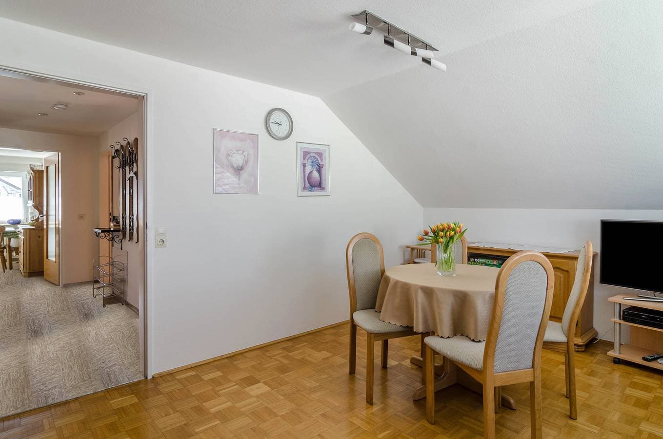 Foto 9 von 30: Ferienwohnung "Roth" in Bodenseenähe mit Seeblick und WLAN