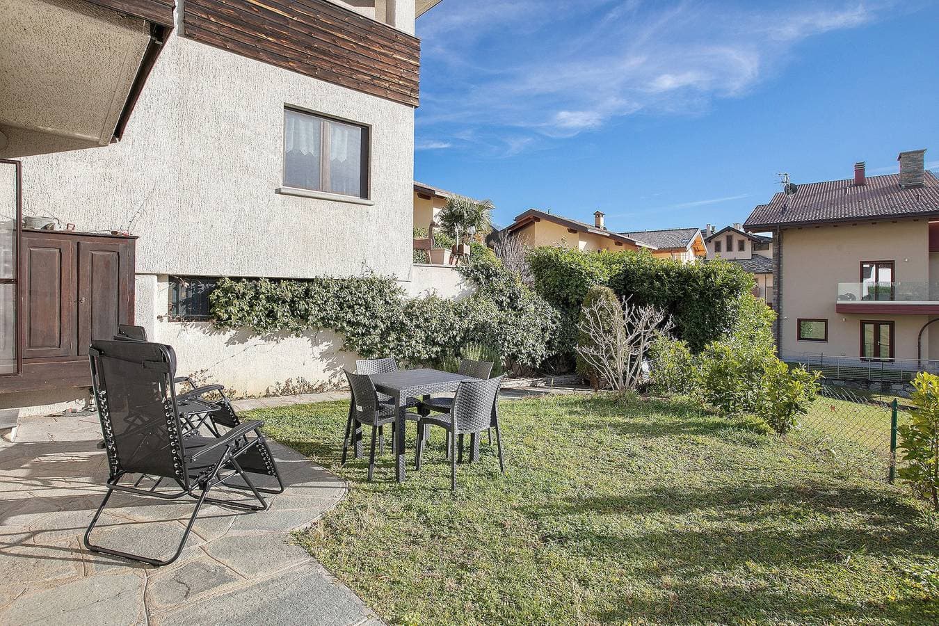 Foto 3 von 26: Apartment 'Maison De Doi - Chatillon' mit Bergblick, privatem Garten und WLAN