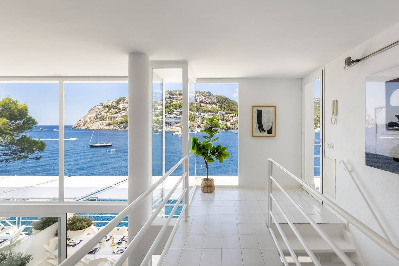 Foto 8 von 28: Andratx Mar - Fantastic Villa over the sea