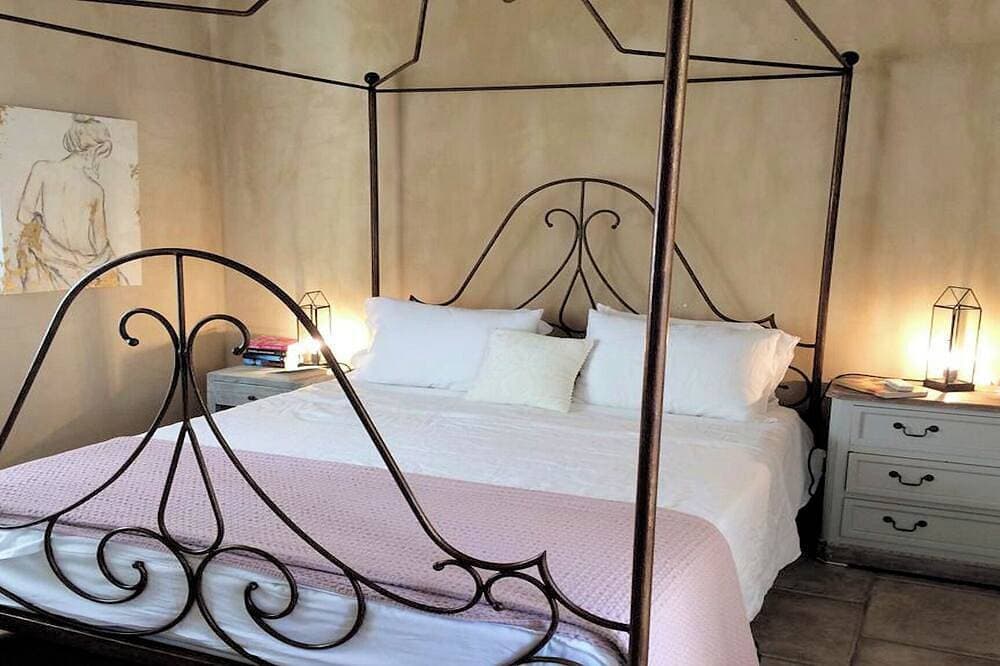 Foto 3 von 30: Kalliroi - Exquisite Villa exklusiv für zwei mit großen privaten Pool konzipiert.