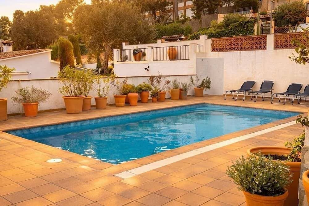 Foto 8 von 10: Familienvilla - Pals mit eigenem Pool und Panoramablick auf das Meer
