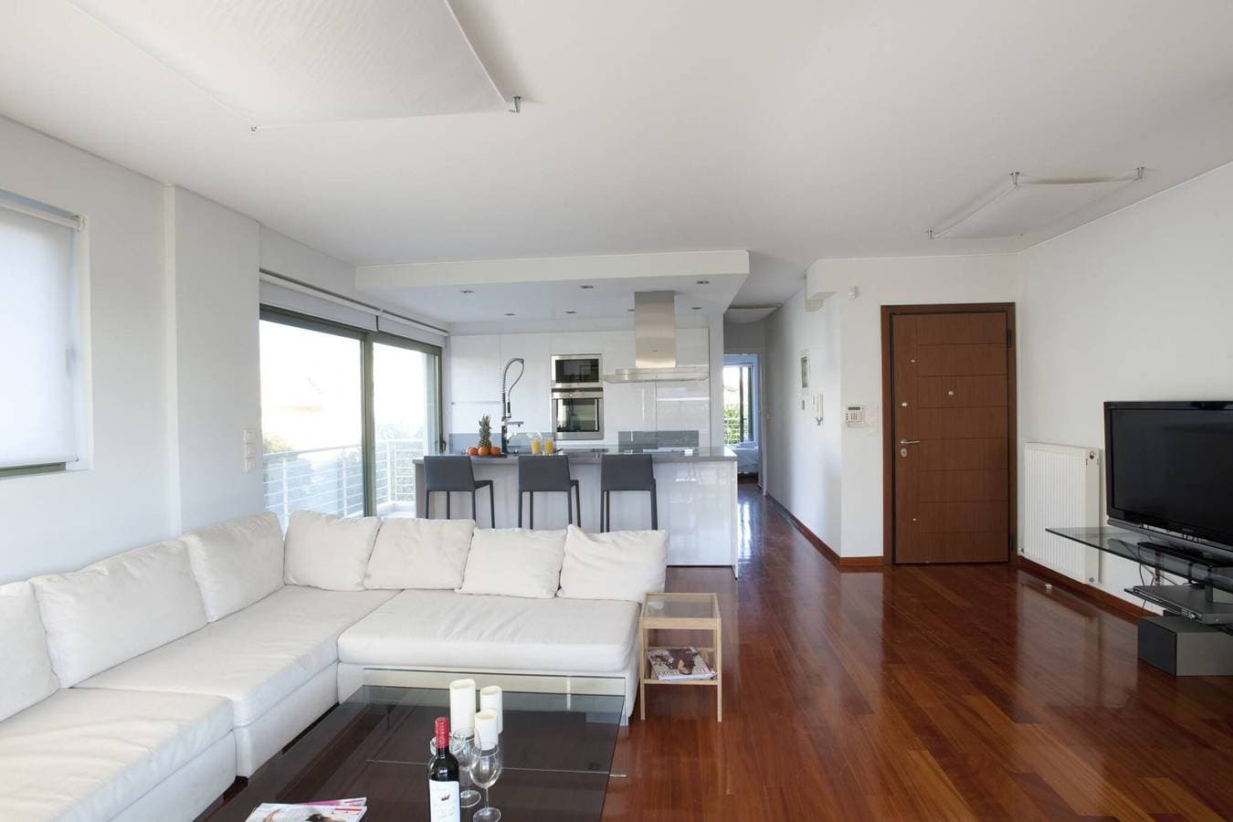 Foto 3 von 13: Voula, A Modern, Minimal and Stylish Apartmen...