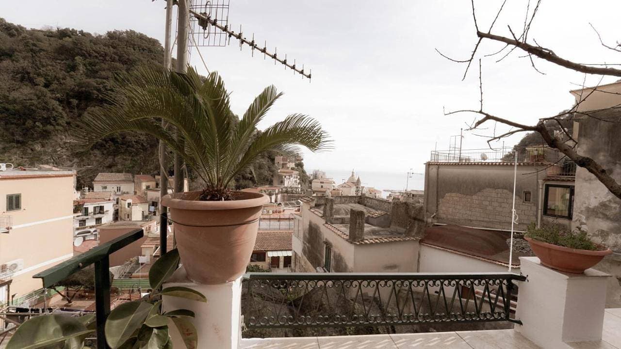 Casa nel borgo dei gatti 1