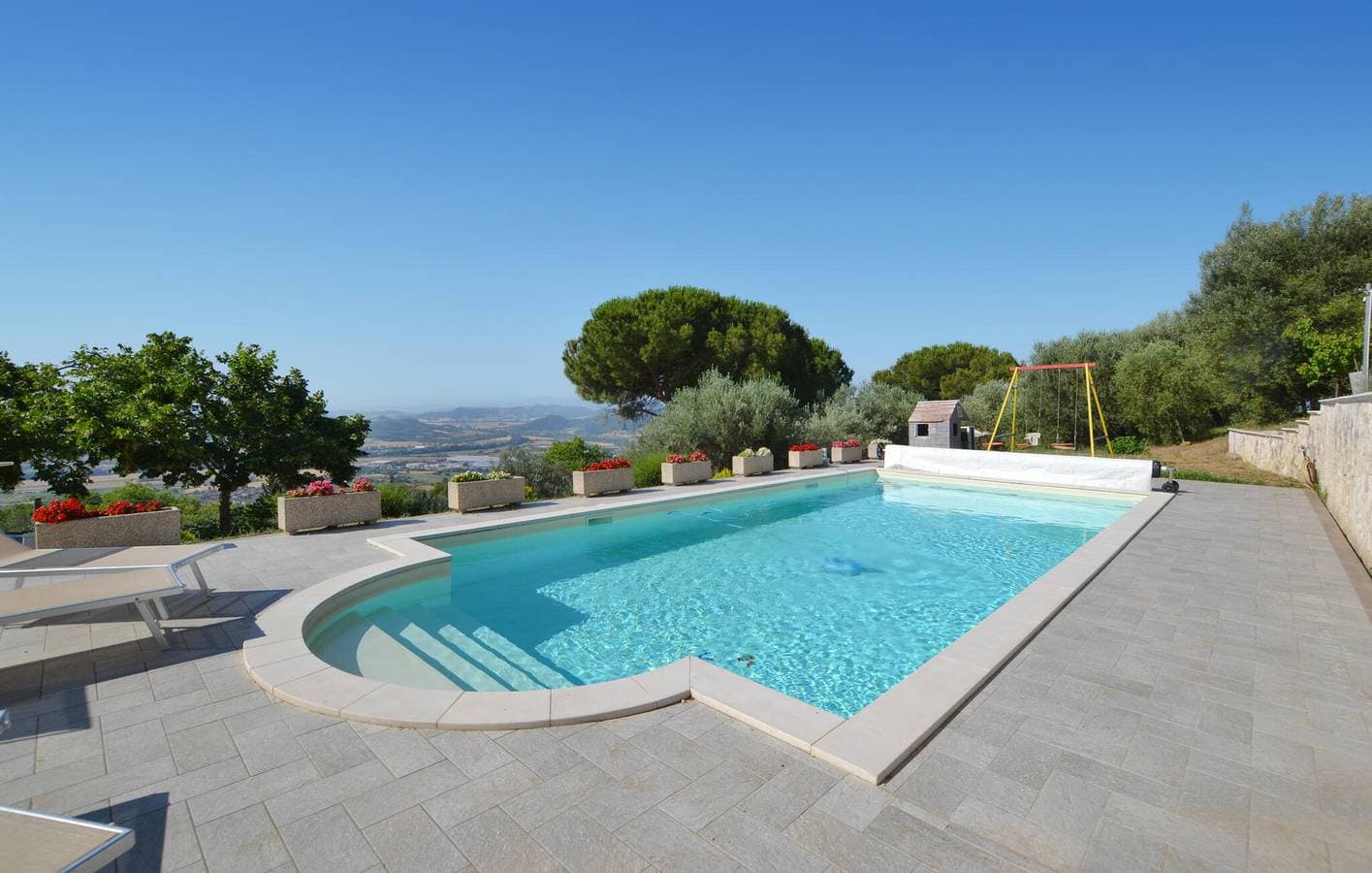 Foto 11 von 25: Gemütliche Wohnung mit Pool und Garten, 2,5km zum Laghetto di Marcarelli