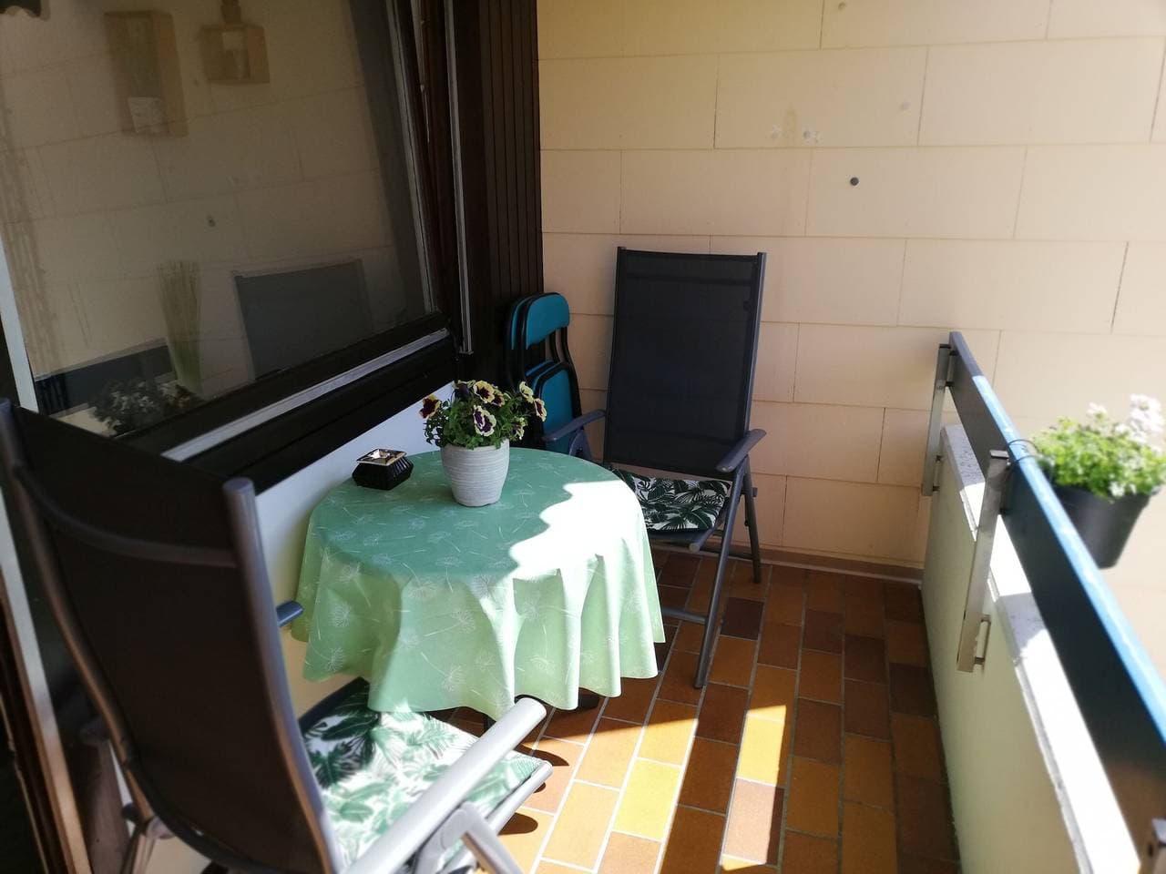 Foto 11 von 16: Ferienwohnung 'Lived-in' mit Bergblick, Balkon und Wi-Fi