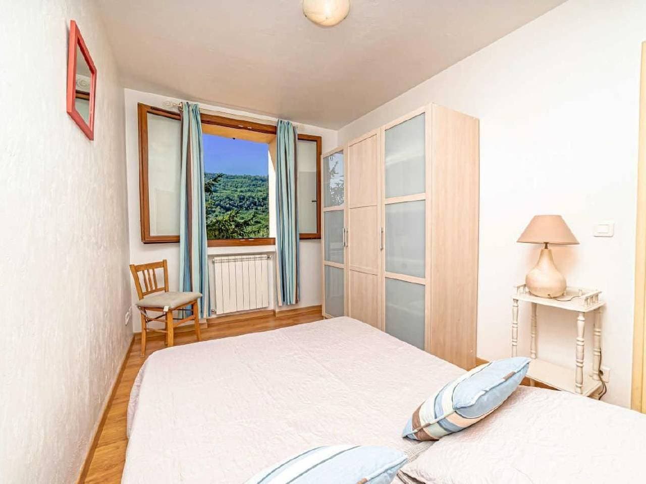 Foto 8 von 37: Locations-06 - das haus von noelie 1. stock