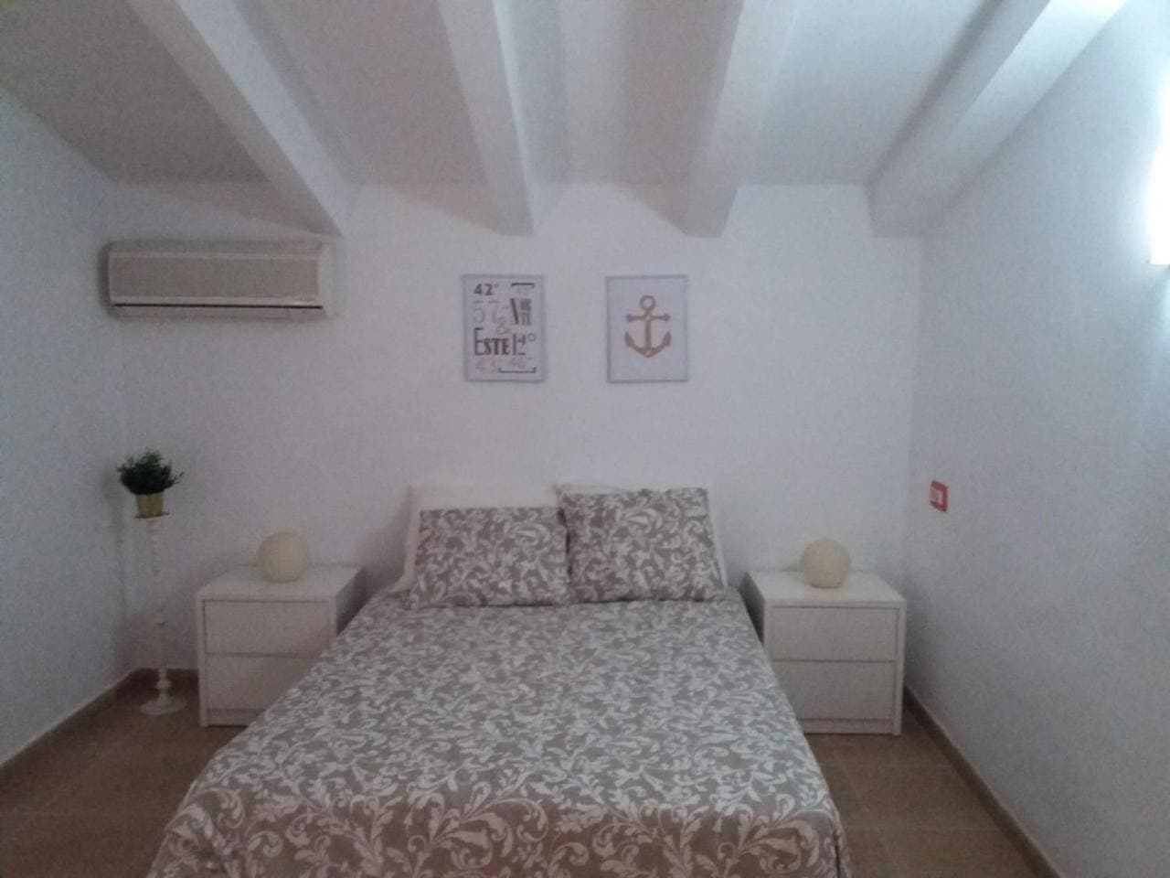 Foto 13 von 32: Five-Bedroom House