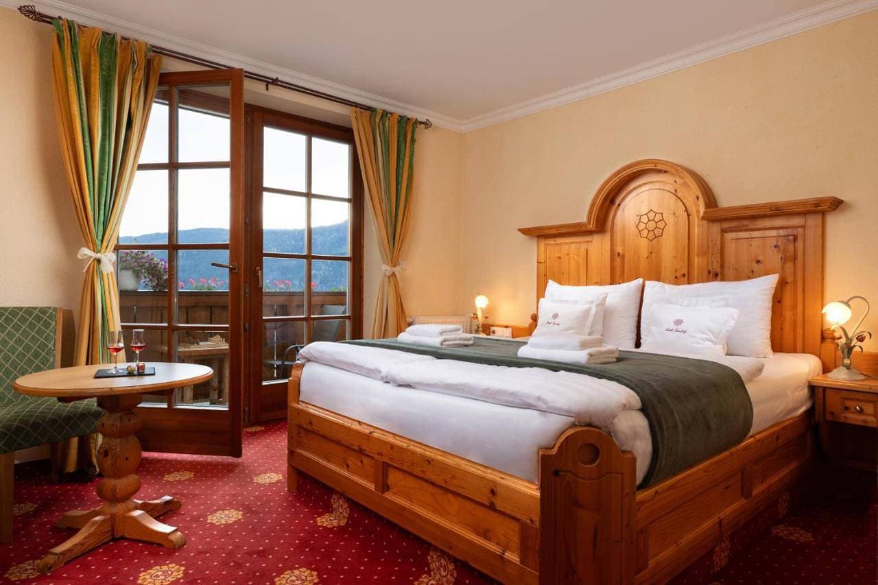 Foto 11 von 18: Double Room with Mountain View