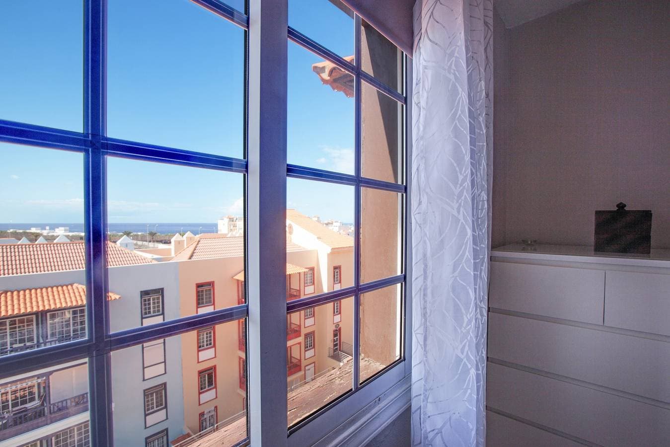 Foto 12 von 23: Ferienwohnung in Callao Salvaje mit Blick auf das Meer