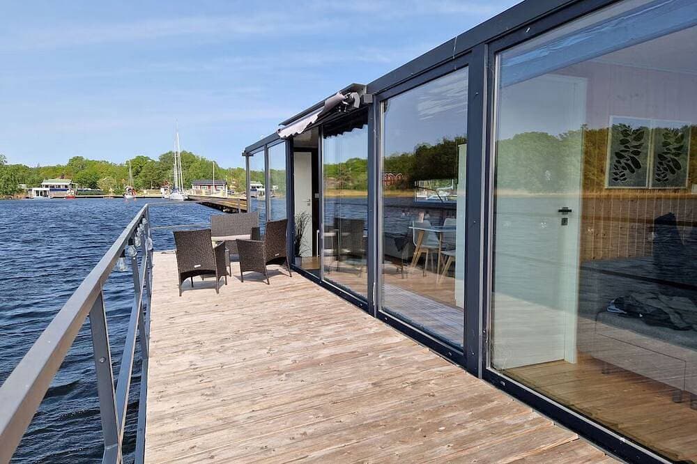 Hausboot Saltkrokan in den Schären von Südschweden 1