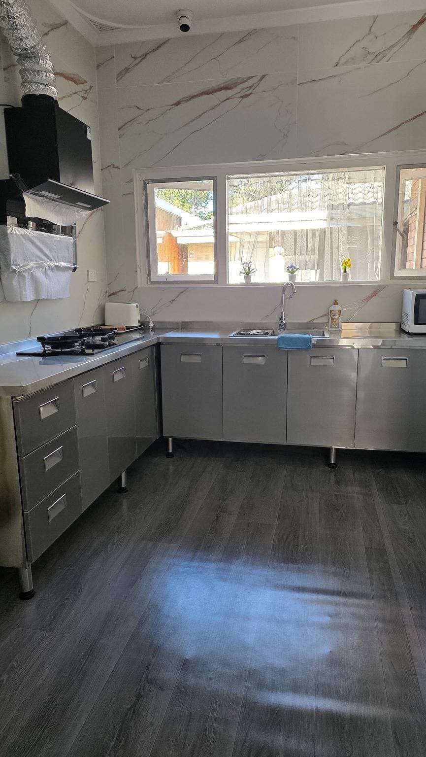 Foto 7 von 11: Gemütliches Zimmer in Flughafennähe