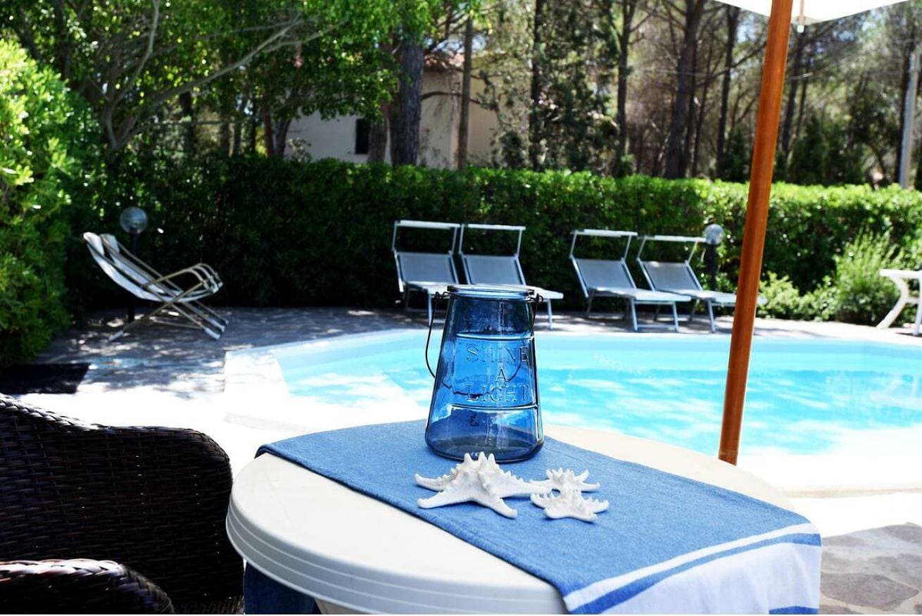 Jungle House Exotic Private Swimming Pool 1
