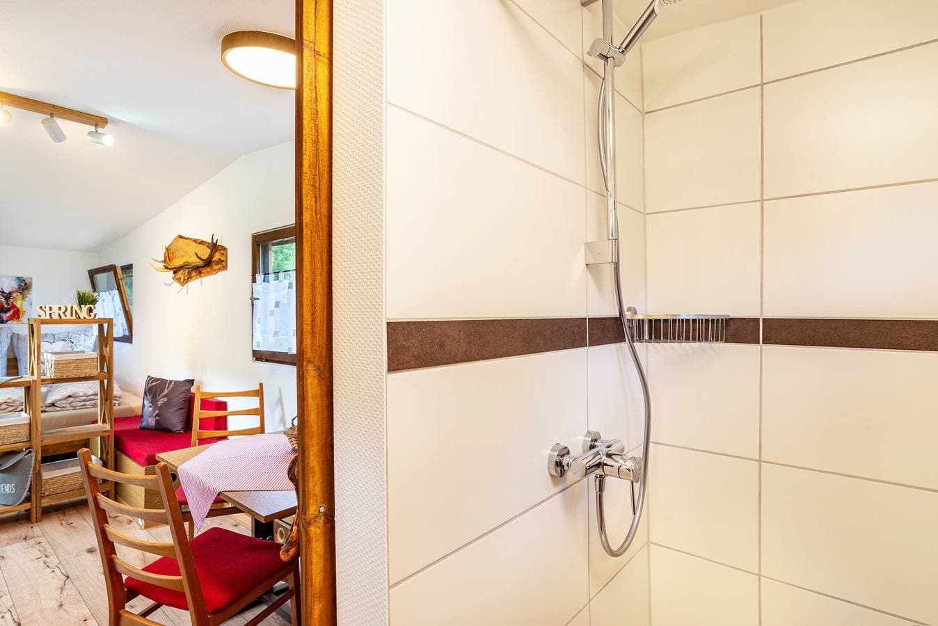 Foto 12 von 31: Ferienhaus 'Am Bach' mit privater Terrasse und privatem Garten