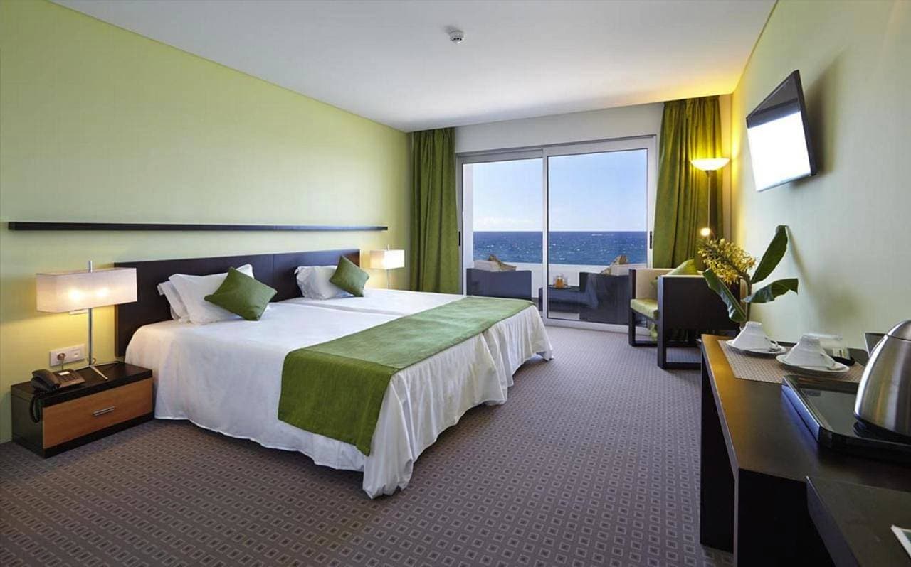 Foto 2 von 5: Hotel für 2 Personen mit Ausblick
