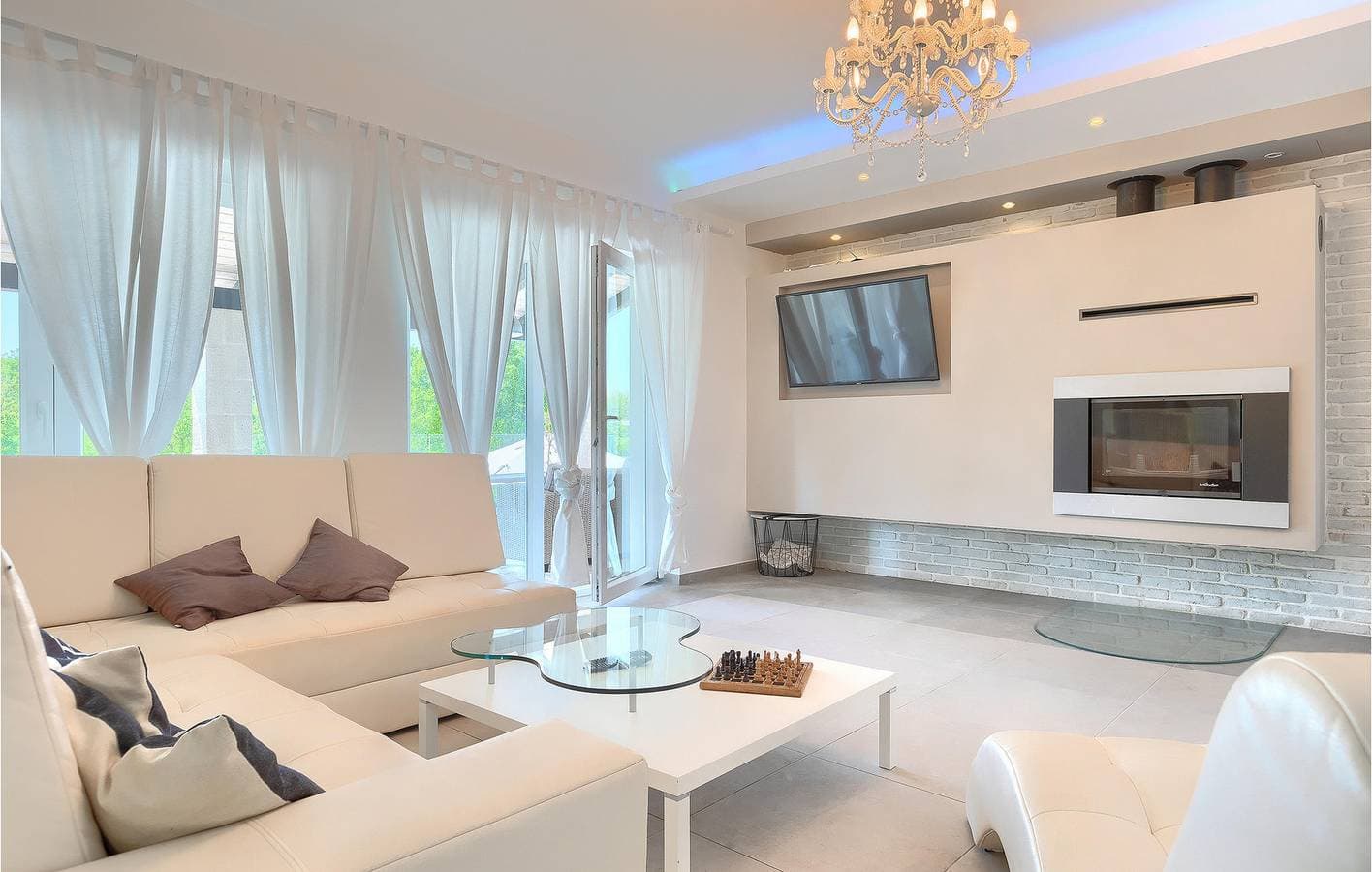 Foto 6 von 60: Gemütliche 1-Zimmer-Wohnung mit Pool und WLAN in der Nähe des Restaurants Pčele