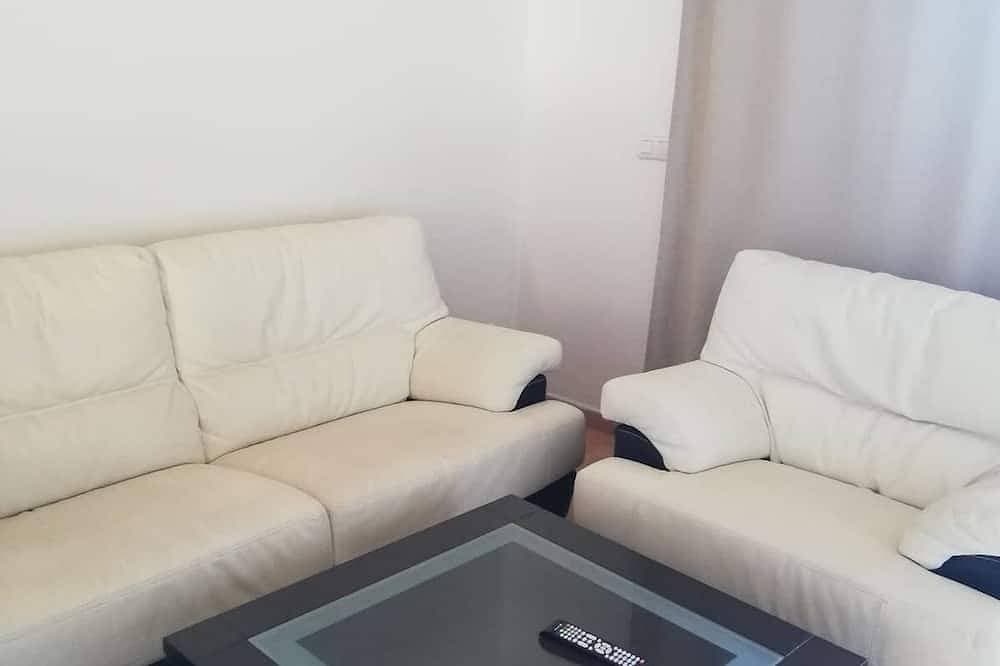 Foto 11 von 30: Ground Floor With Own Garden In Valle Del Este Golf!!