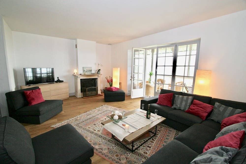 Foto 10 von 30: Grand-Duplex ****, Meerblick, 5 Schlafzimmer, Bettwäsche, privaten Garten