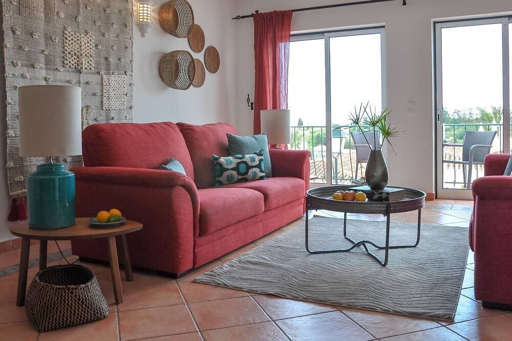 Foto 11 von 25: 2Br  Duplex Townhouse w/Pool by LovelyStay