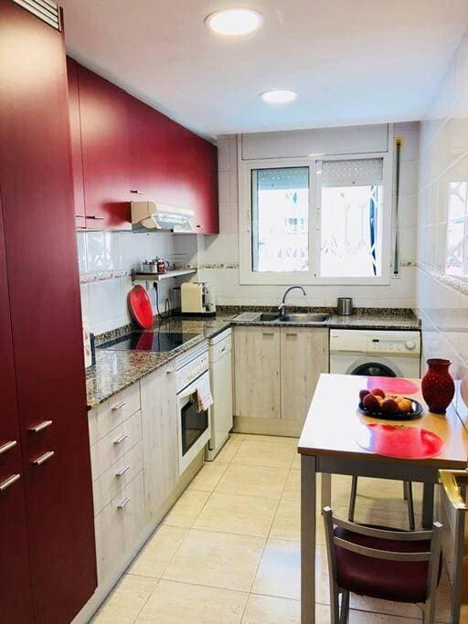 Foto 4 von 21: Two-Bedroom Apartment