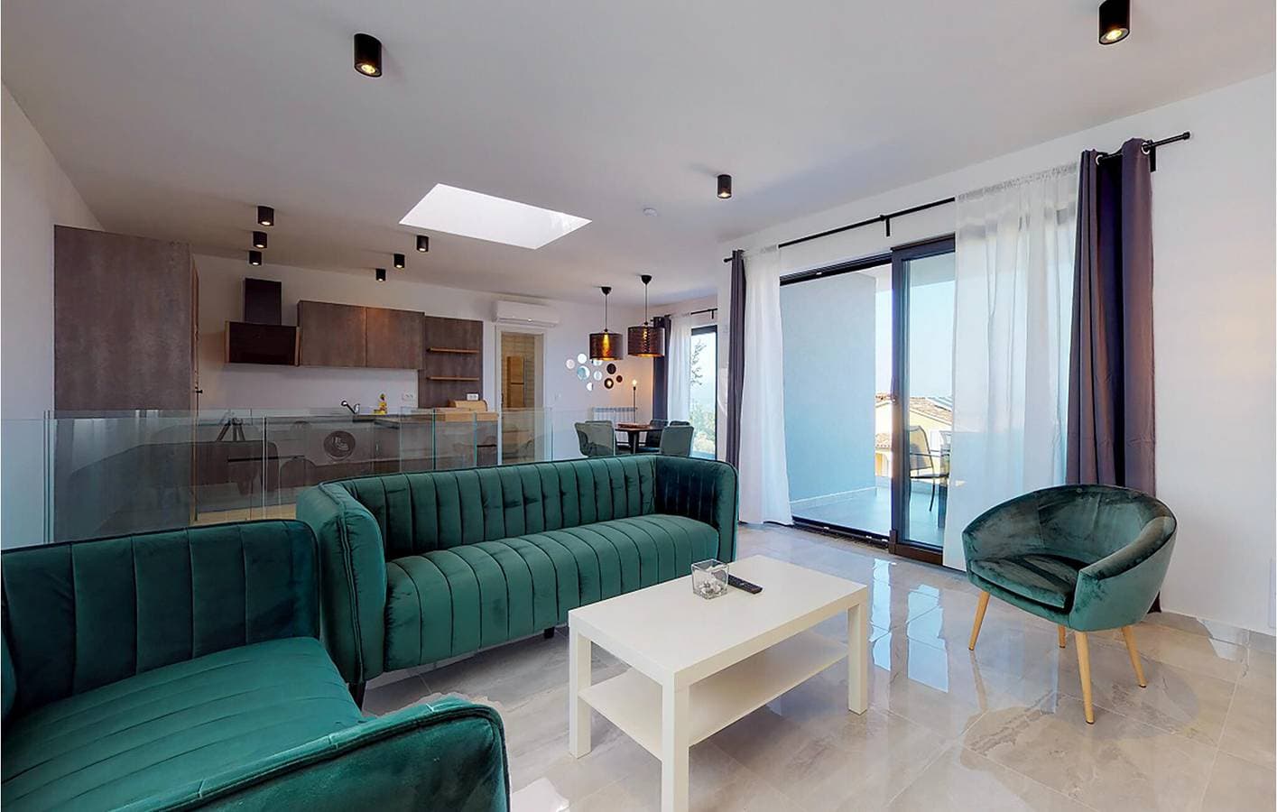 Foto 11 von 30: Wunderschöne Ferienwohnung mit Meerblick und Terrasse in Strandnähe