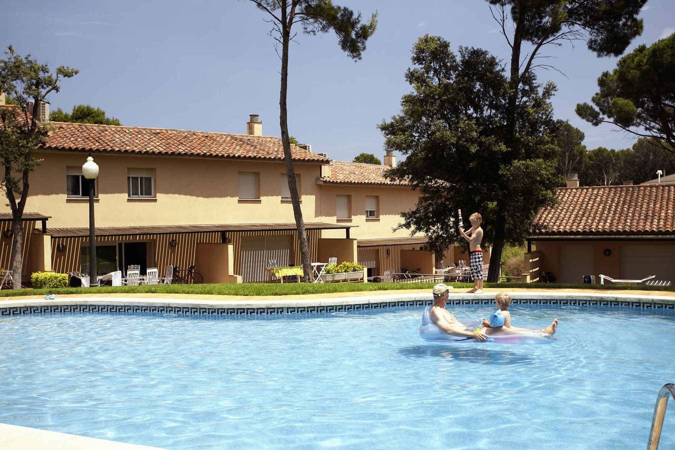 Foto 5 von 21: Hotelapartment mit Klimaanlage und Pool