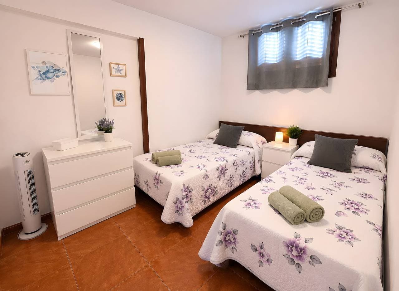 Foto 11 von 25: Ferienwohnung 'Yaiza’s' mit Meerblick, Gemeinschaftspool und WLAN