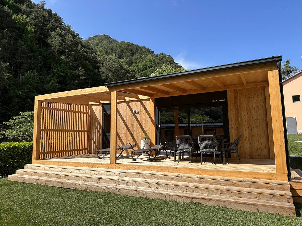 Foto 10 von 20: Bungalow für 6 Personen mit Garten