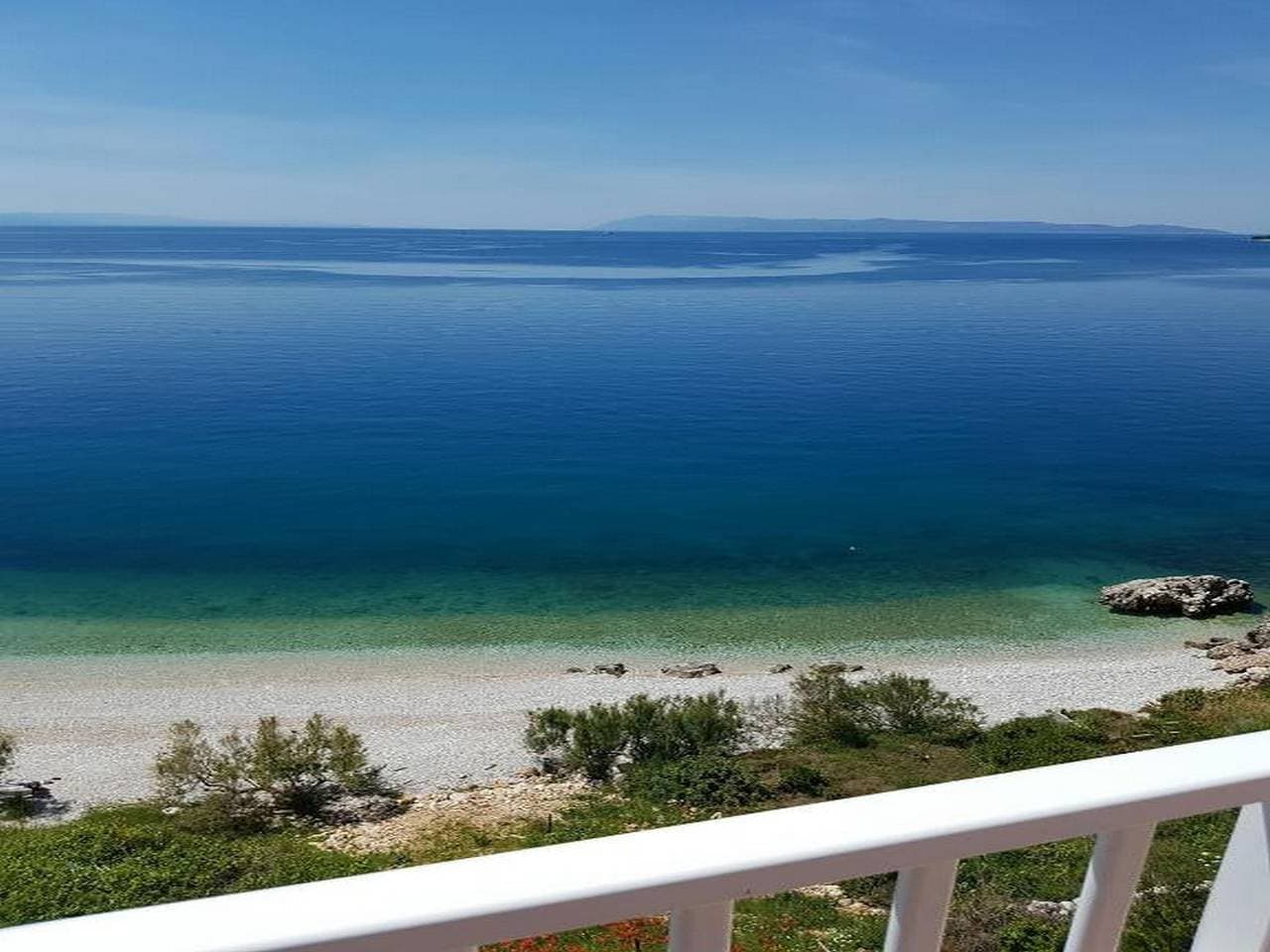 Foto 12 von 16: Ferienwohnung für 4 Personen mit Meerblick