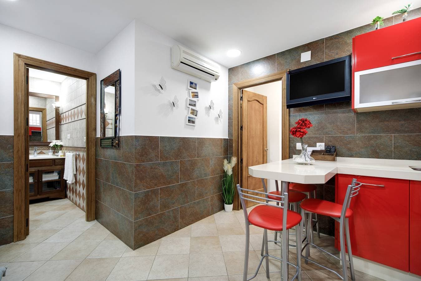 Foto 5 von 20: Apartment „Primer Línea De Playa“ mit WLAN und Klimaanlage direkt am Strand