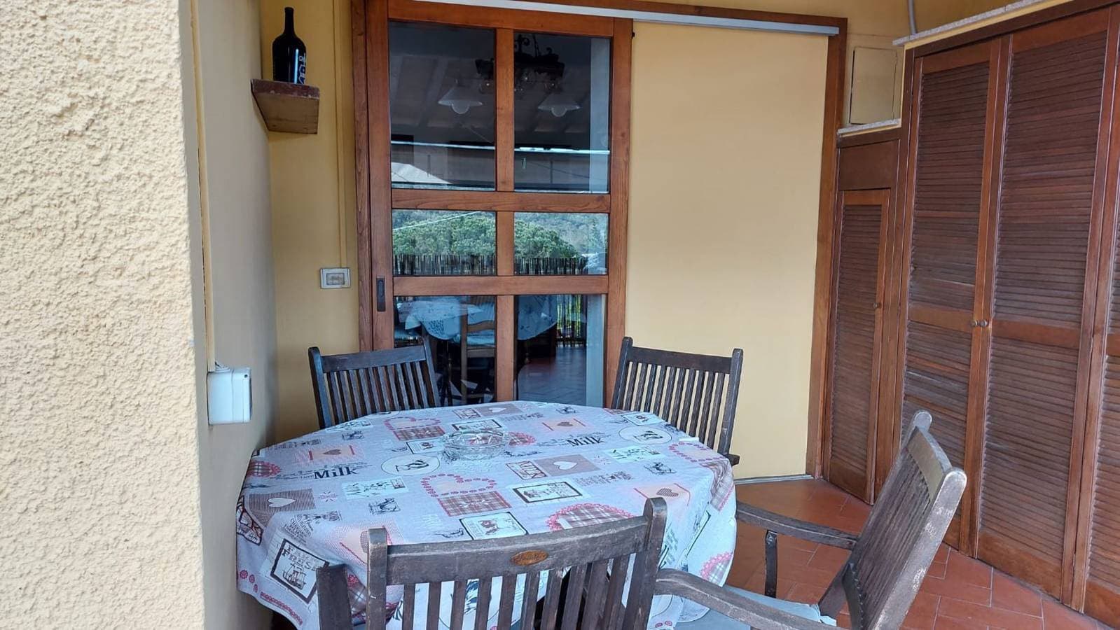Foto 13 von 120: Villa für 6 Personen mit Balkon
