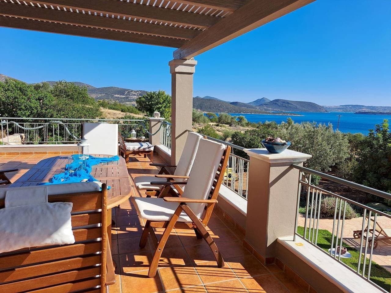 Foto 7 von 53: Atemberaubender Meerblick, Pool, Strandnähe, Wifi- Ferienhaus Argolis, Peloponnes