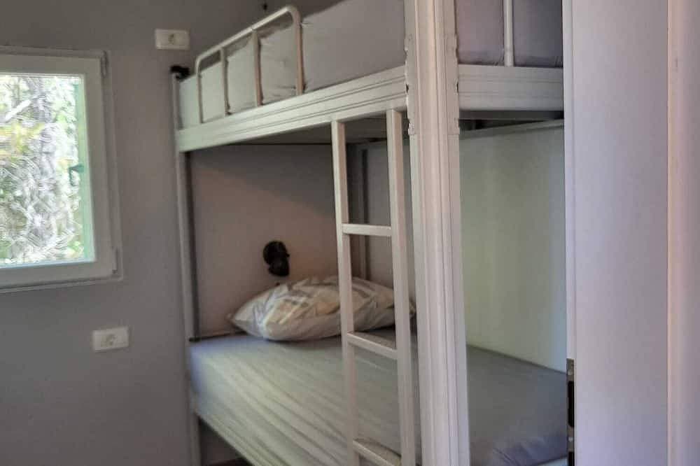 Foto 3 von 18: Neues Ferienhaus mit 2 Terrassen, direkt am Meer - ein Traum umgeben von Wald