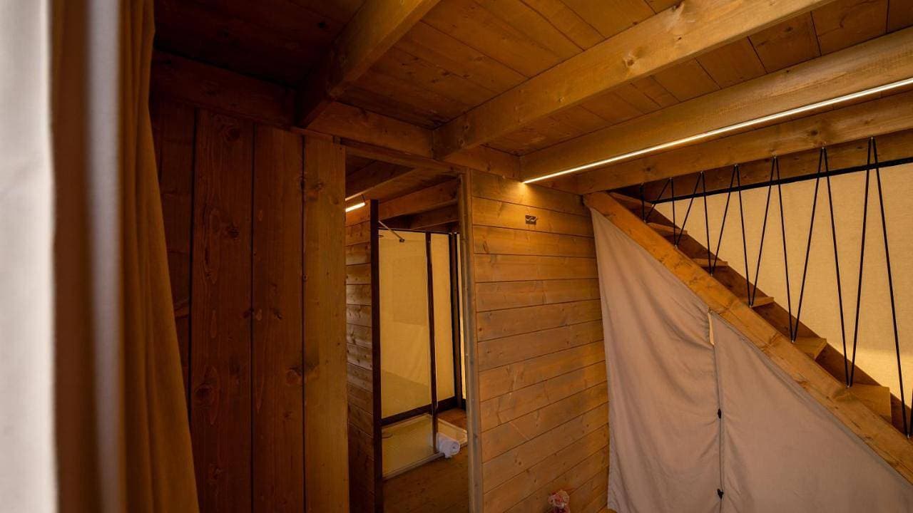 Foto 7 von 21: Tent