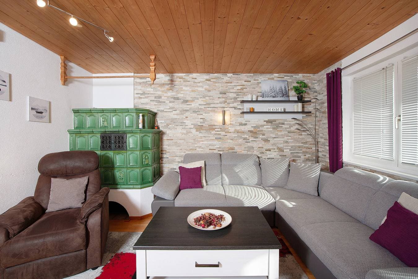 Foto 4 von 37: Ferienhaus "Villa Kanisblick" mit Bergblick, Garten & WLAN