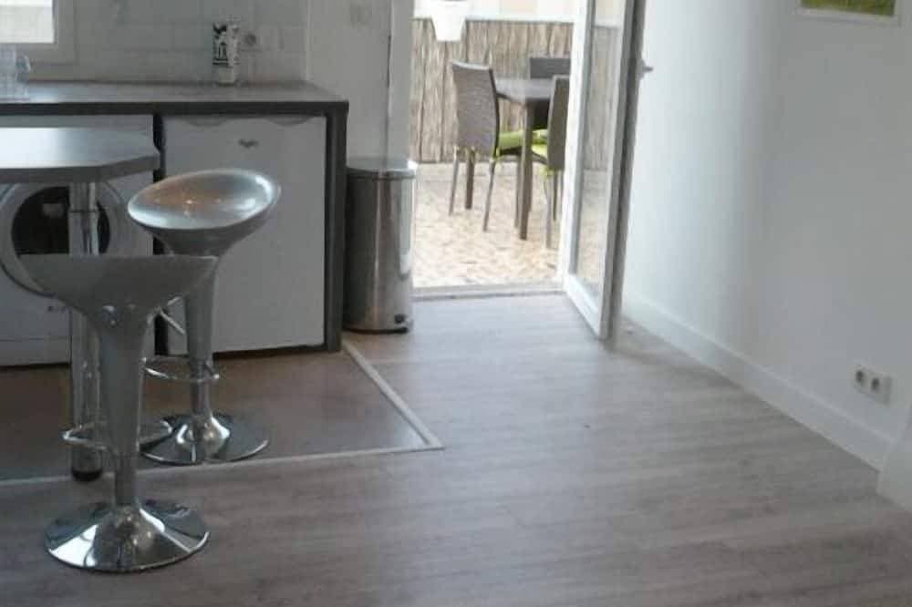 Foto 11 von 22: Schöne 2-Zimmer-Wohnung im Dachgeschoss mit Terrasse kleinen Sumpf von Nizza erneuert